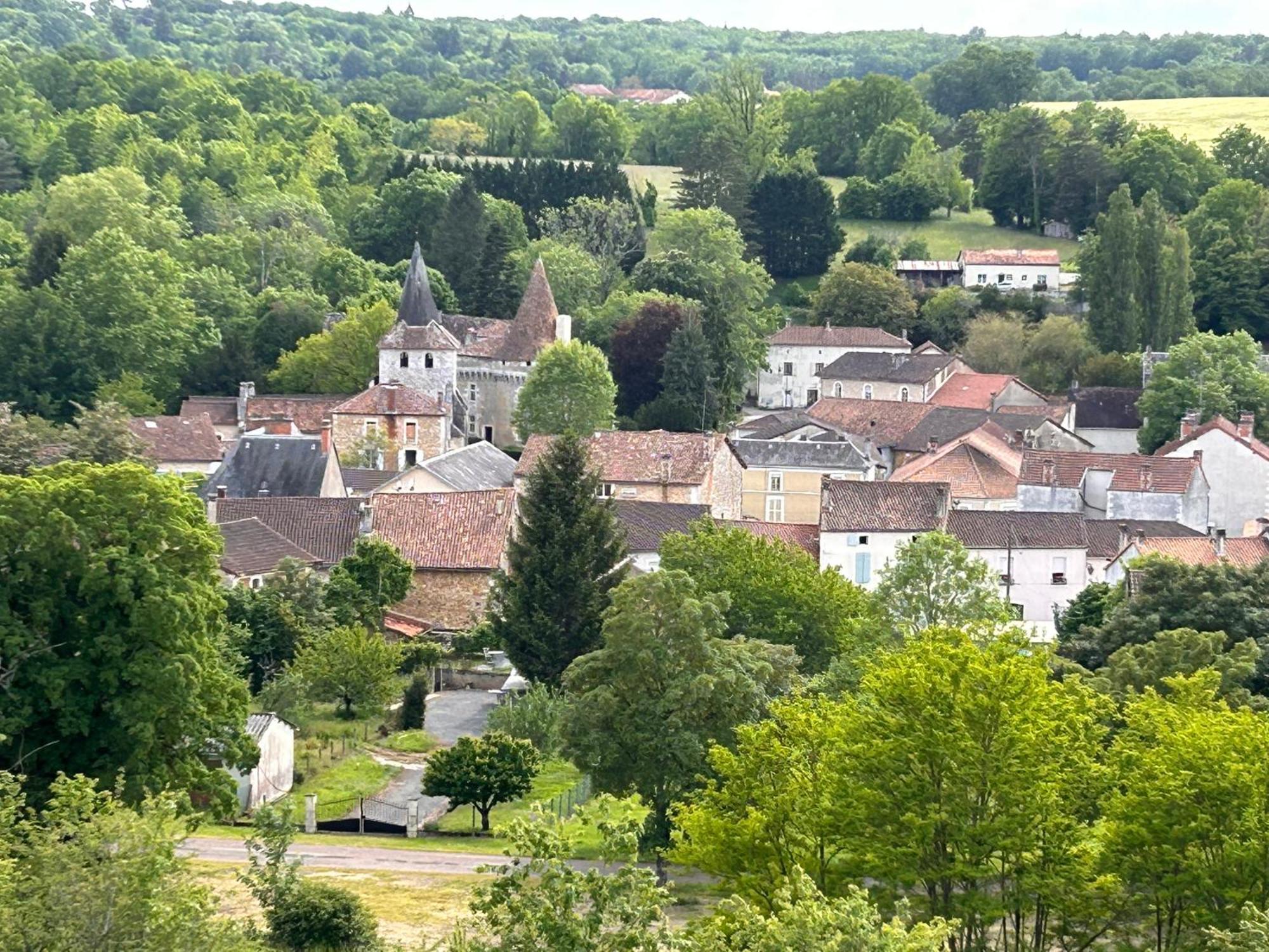 Maison Au Coeur Du Perigord Vert Javerlhac-et-la-Chapelle-Saint-Robert Esterno foto